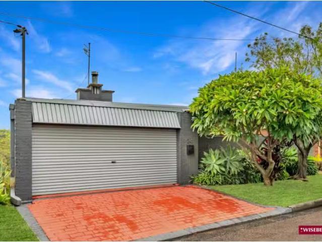 New 24 Onthonna Terrace, Umina Beach House for rent Listed by.