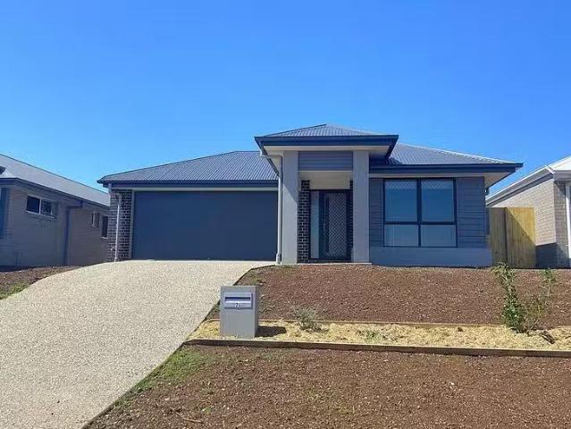 Nice 24 Red Cedar Avenue, Cotswold Hills, QLD 4350