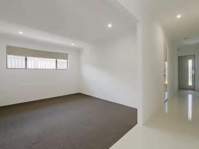 Just in! 24 Rockport Ridge, Wellard, WA 6170
