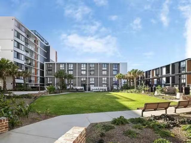 Deal! 2505/55 Wilson Street, Botany, NSW 2019