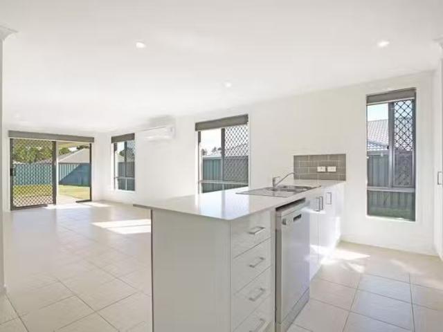 Rental! 2/5 Dala Lane, Armidale, NSW 2350