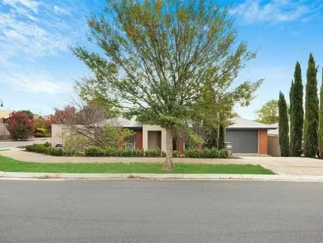 Just in! 25 Douglas Drive, Mount Barker, SA 5251