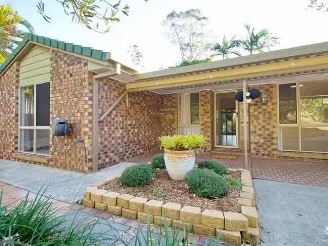 Unique 25 Dove Tree Crescent, Sinnamon Park, QLD 4073