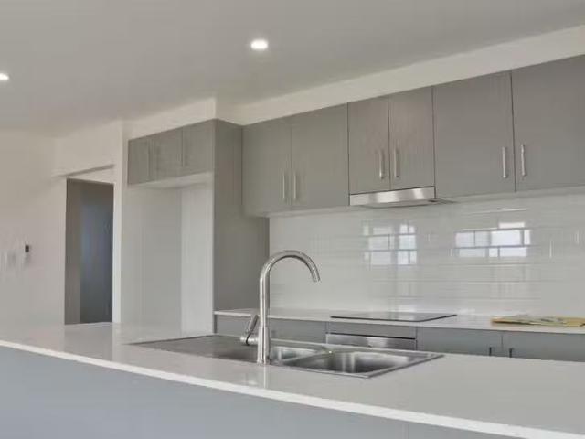 Charming 25 Gascoyne Street, Plainland, QLD 4341