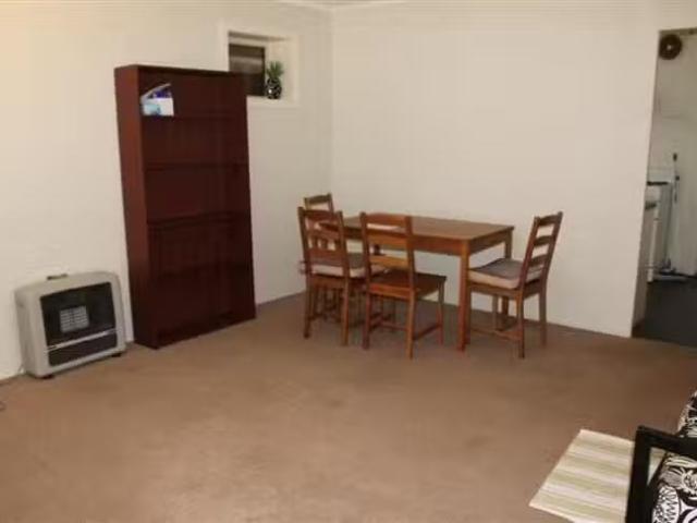 Cheap 25 Larkin Street, Kambalda East, WA 6442