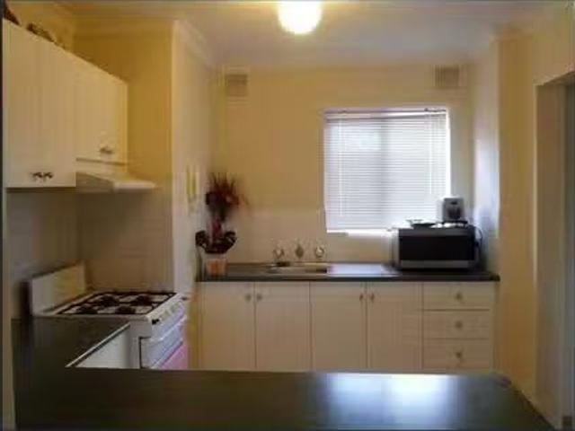 Nice 26/21 Disney Road, Parmelia, WA 6167