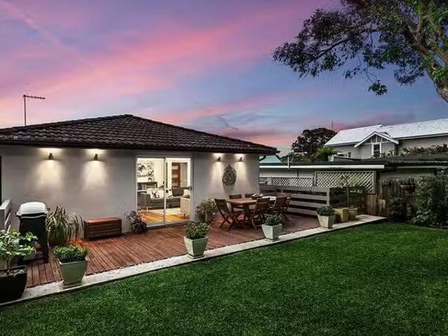 Cheap 26 Carlotta Street, Greenwich, NSW 2065