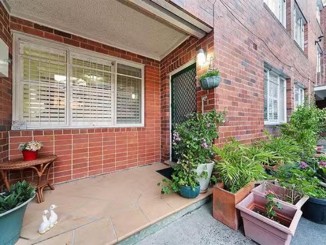 Cheap 2/6 Elizabeth Parade, Lane Cove North, NSW 2066