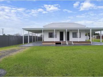 Deal! 2/6 Fisher St, Neath Apartment for rent Listed by Love.