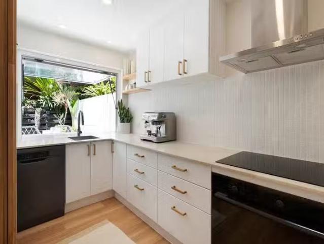 New 2/6 Ray Street, SUNSHINE BEACH, QLD 4567 Townhouse for R.