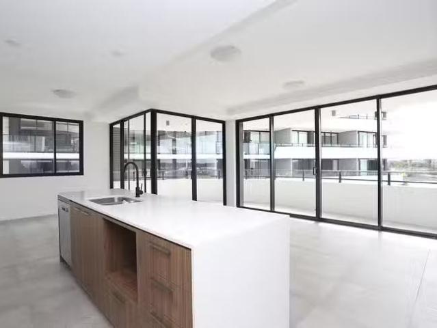 Cheap 2709/1 Grant Avenue, Hope Island, QLD 4212