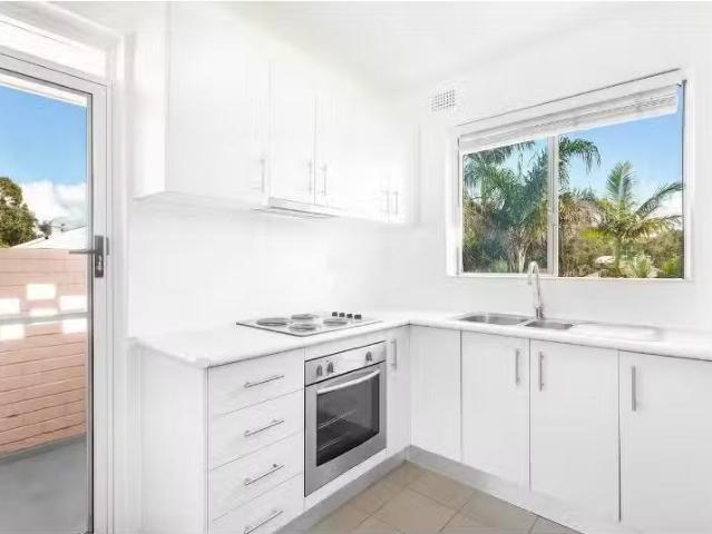Rental! 27/24 Chelmsford Avenue, Botany Apartment for rent Li.