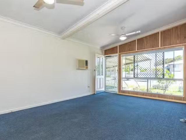 Rental! 274 Victoria Avenue, Redcliffe, QLD 4020