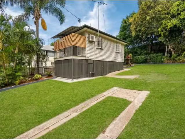 New 286 Bennetts Road, NORMAN PARK House for rent Listed by D.