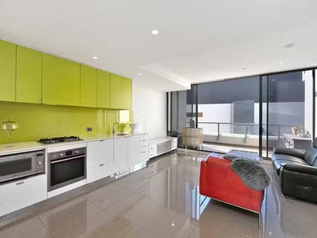 Cheap 28/830 Bourke Street, Waterloo NSW 2017