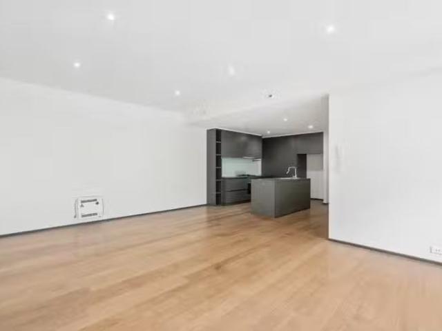 For Rent! 2/8 Charles Street, East Melbourne VIC 3002