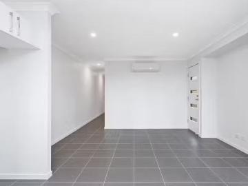 Charming 2/8 Miamax Place, Logan Reserve, QLD 4133