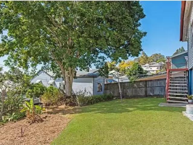 Deal! 29 Broadhurst Street, KELVIN GROVE House for rent Liste.