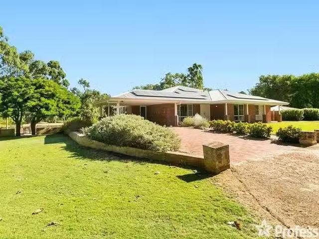 Cozy 29 Myall Place, Banjup, WA 6164