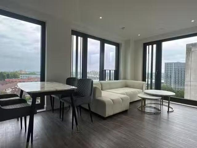 For Rent! 2 BA 2 bedroom apartment for rent in Glasswater Lock.