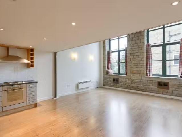Cozy 2 BA 2 bedroom apartment for rent in Meadow Road, Apperle.