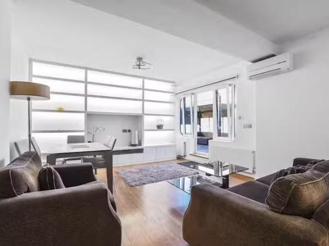 New 2 BA 2 bedroom flat for rent in East Barnet Road, Barnet.