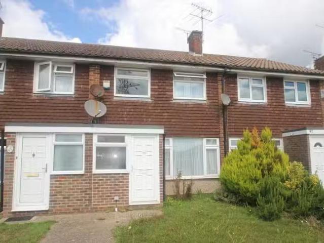 Unique 2 BA 3 bedroom terraced house for rent in Old Worthing.