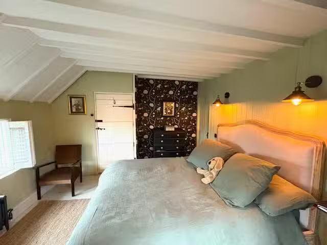 Cozy 2 BA 3 bedroom cottage for rent in Piddinghoe, NEWHAVEN.