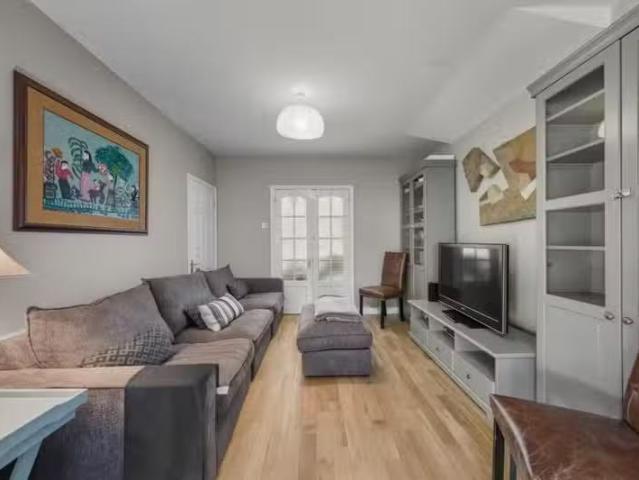 Cozy 2 BA 3 bedroom house for rent in Burwood Avenue, Kenley.