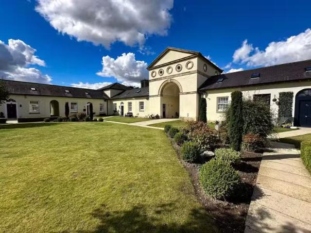 Just in! 2 BA 3 bedroom house for rent in Stable Gardens, Spro.
