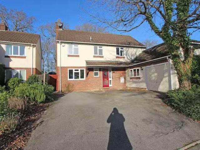 For Rent! 2 BA 4 bedroom detached house for rent in Badgers Co.