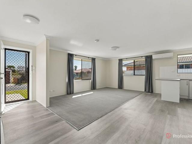 Charming 2 Bed Unit – Close to Town