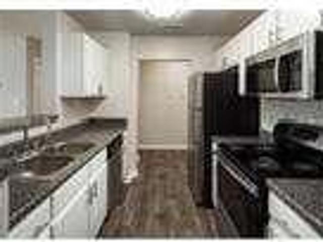 Charming 2 bedroom, 2 bath