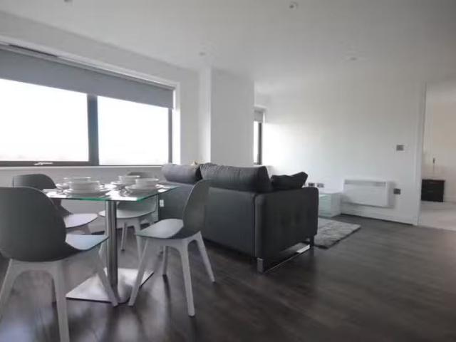 Just in! 2 bedroom apartment for rent in Nexus Point, Edwards.