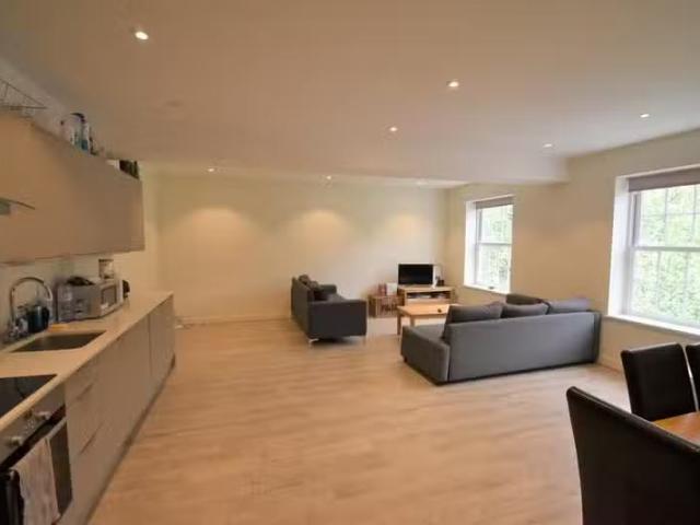 Unique 2 bedroom apartment for rent in Stonehills, Welwyn Gard.