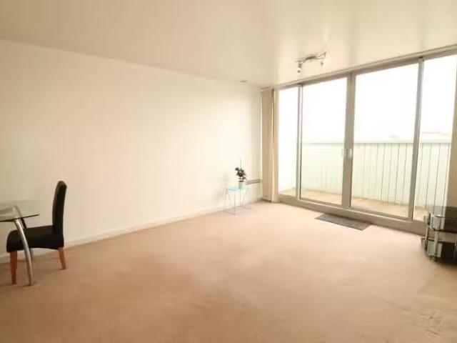 Nice 2 bedroom apartment for rent in Tenby Street, Birmingham.