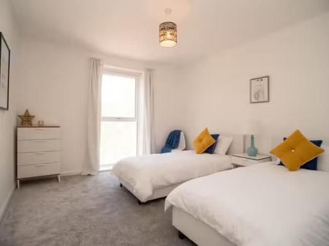 Rental! 2 bedroom apartment for rent in Watanabe Cruik, South.