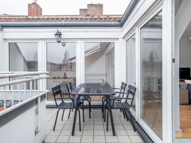 Charming 2 Bedroom Apartment in Friedrichshain, Berlin Amsterdam Apartments for Rent