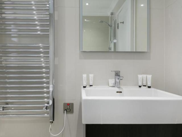 Charming 2 bedroom apartment in Paddington Has an Apartment