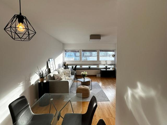 Charming 2 bedroom apartment in prime location in Charlottenburg Halensee, Berlin Amsterdam Apartments for Rent