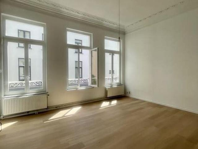 Charming 2 bedroom apartment