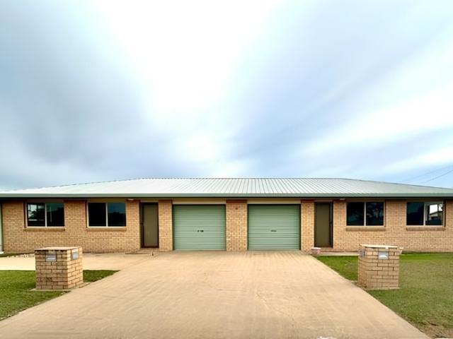Charming 2 Bedroom Brick Unit for Rent!