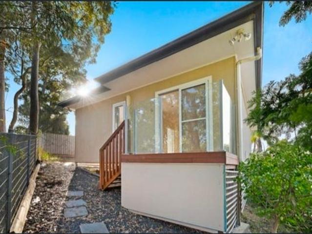 ! Charming 2 Bedroom Granny Flat in Quiet Cul De Sac ! Cherrybrook Tech High Catchement !