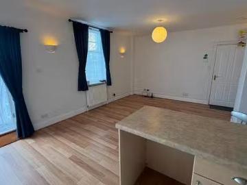 Broom Alcester, B50, Coventry and Warwickshire, West Midlands, Midlands