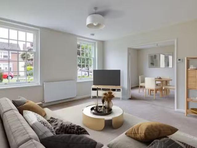 Deal! 2 bedroom flat for rent in Belgrave Place, Chester, CH4
