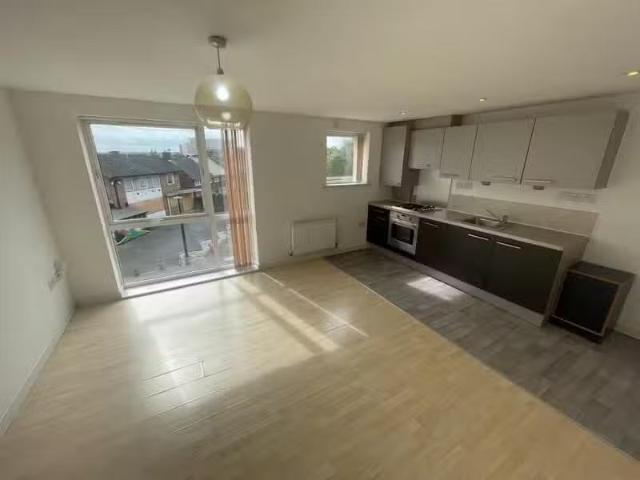 Charming 2 bedroom flat for rent in Great Colmore Street, Birm.