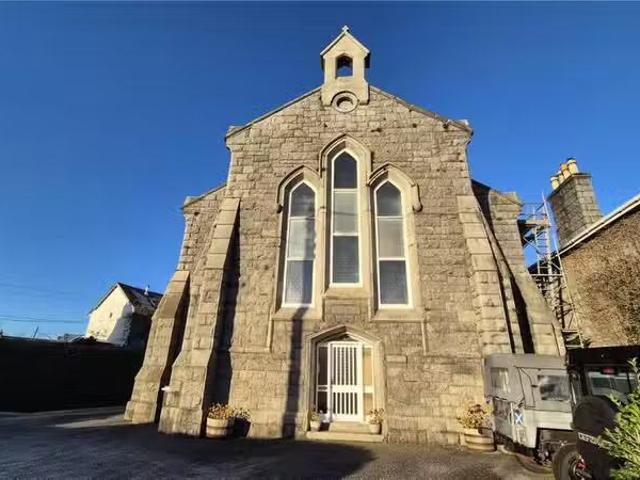Rental! 2 bedroom flat for rent in John Street, Dalbeattie, Du.
