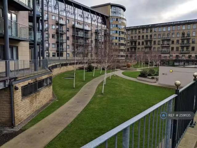 Unique 2 bedroom flat for rent in Shipley, Shipley, BD17