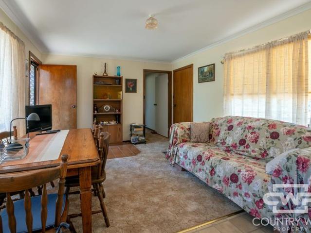 Charming 2 Bedroom Fully Furnished Home for Rent