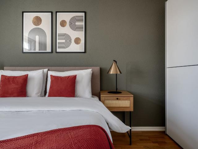 Charming 2 Bedroom Furnished Apartment in Sihlfeld, Zurich Amsterdam Apartments for Rent